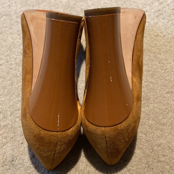 Cole Haan Heels - Picture 6 of 9